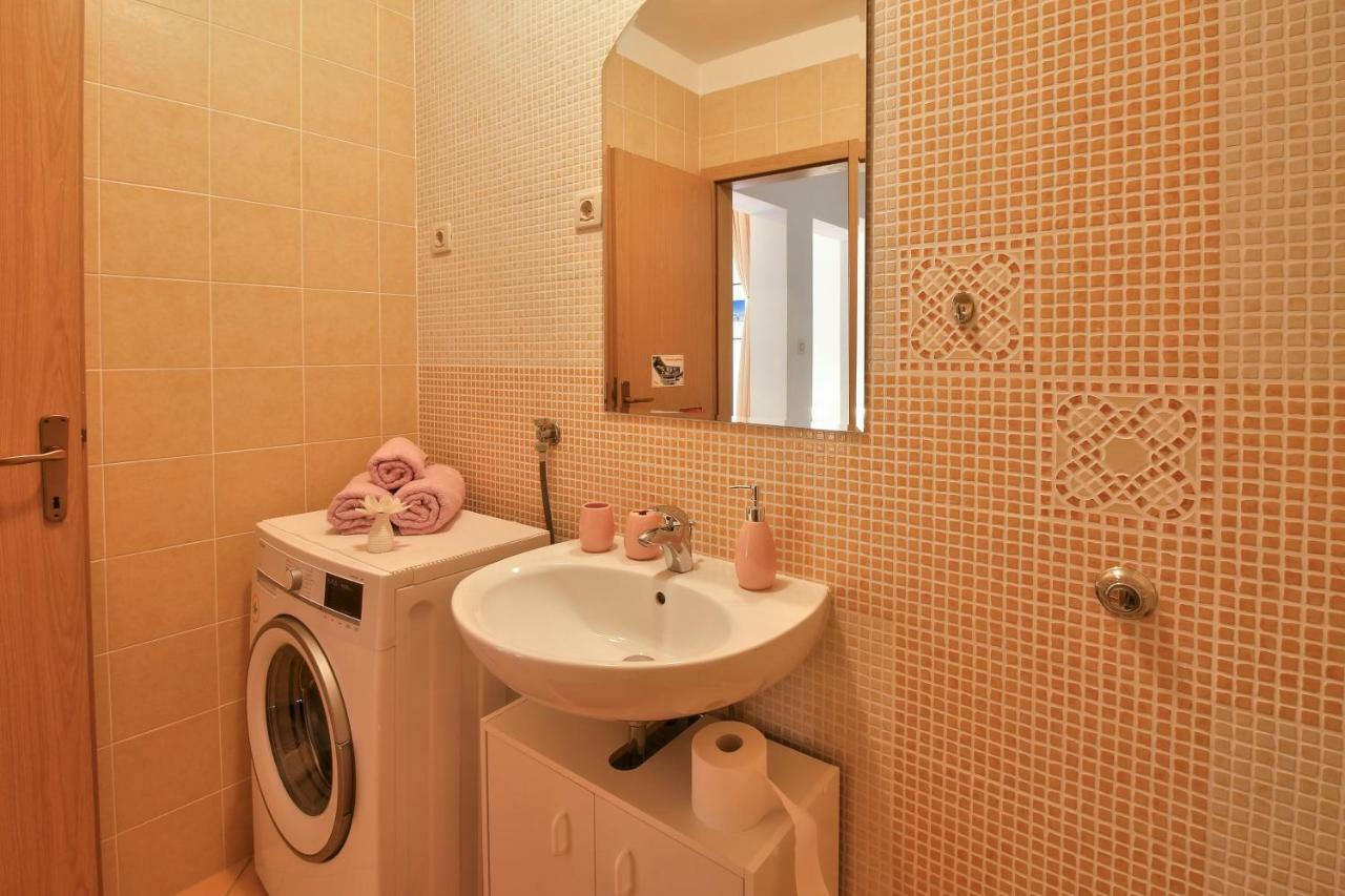 Apartment Borik Pula Luaran gambar