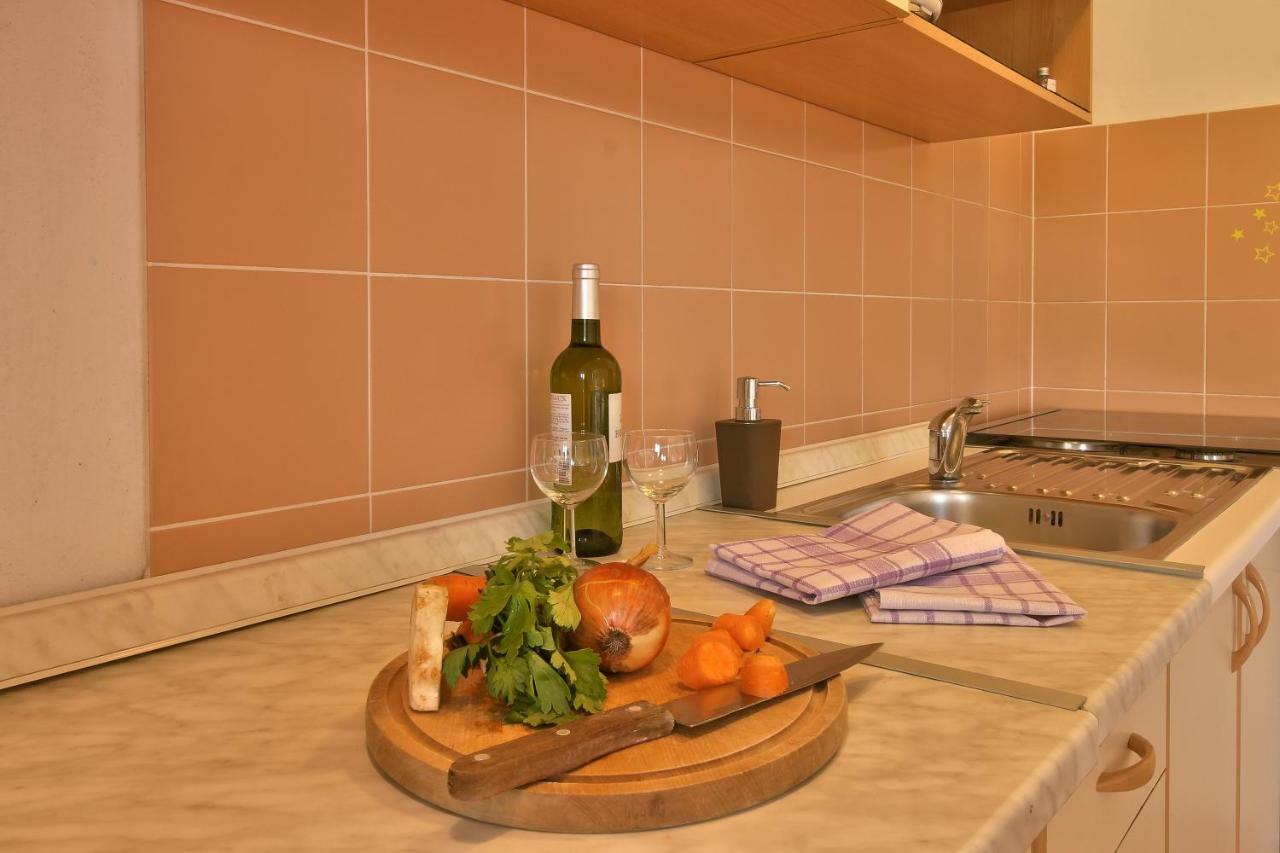 Apartment Borik Pula Luaran gambar